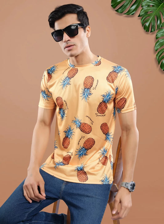 Pineapple Printed T-Shirt With Short Sleeves In Stylish Design